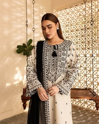 ARFA 3PC EMBROIDERY PURE LAWN