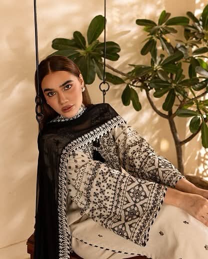 ARFA 3PC EMBROIDERY PURE LAWN