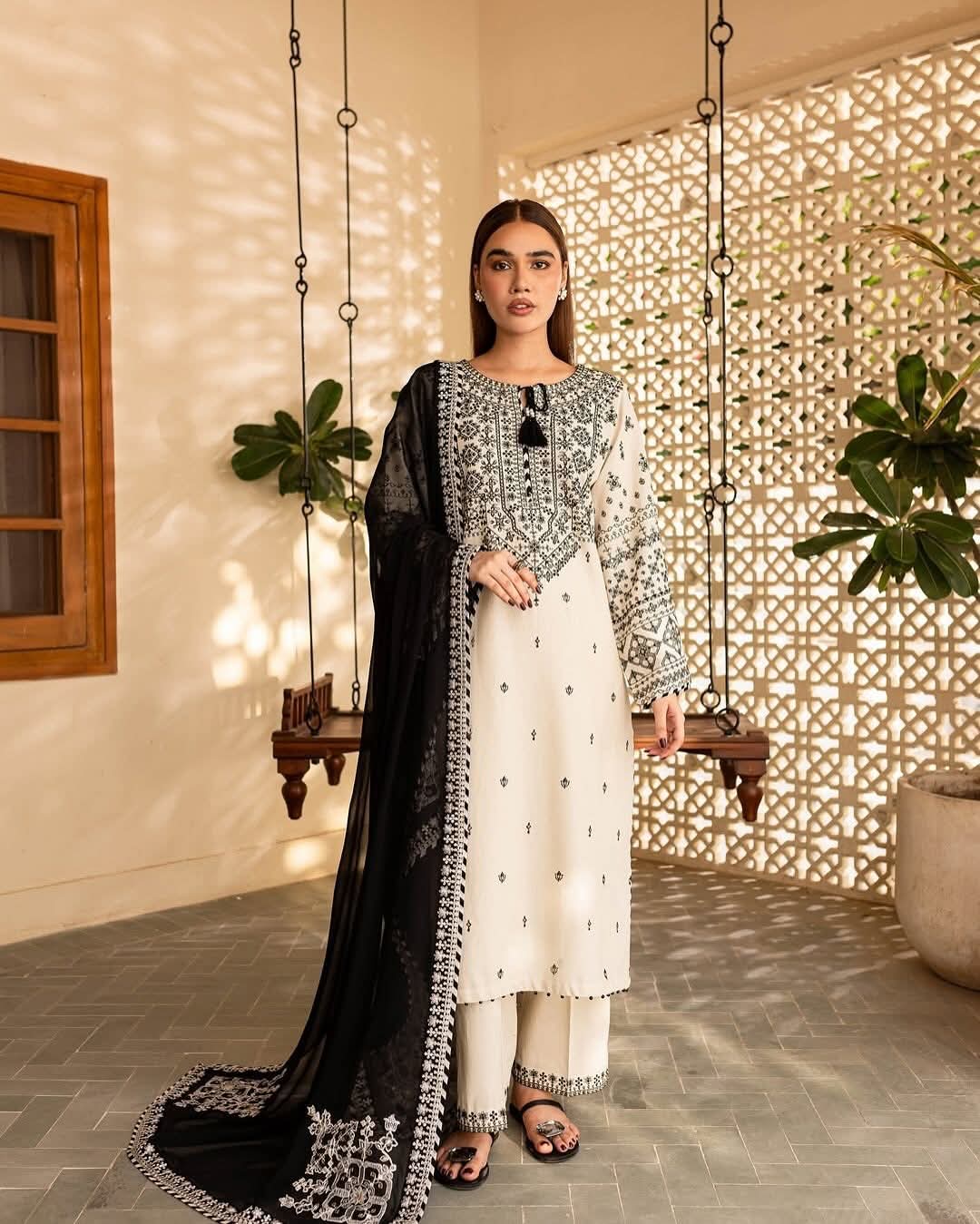 ARFA 3PC EMBROIDERY PURE LAWN