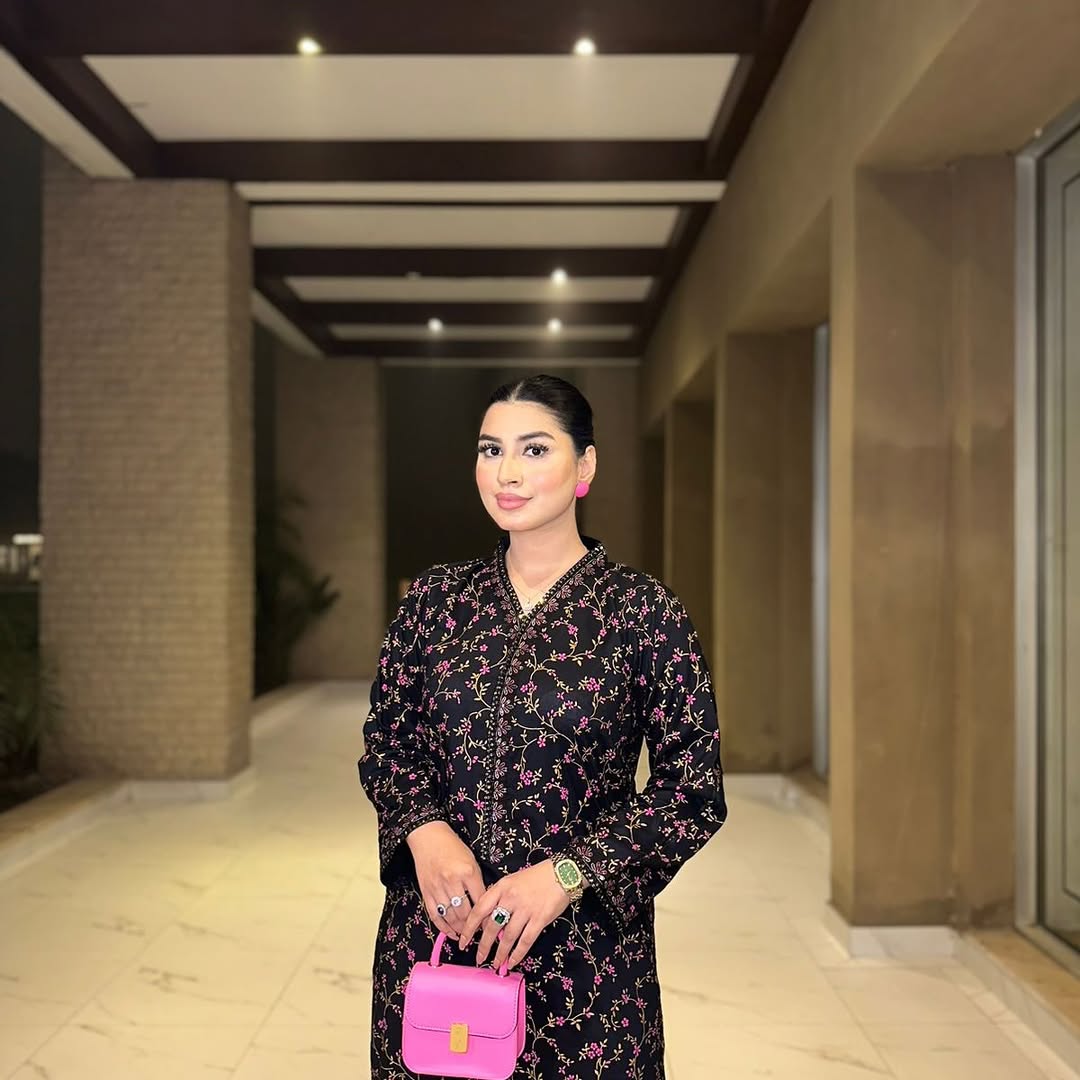 MULTY BLACK WITH EMBROIDERY 2PC