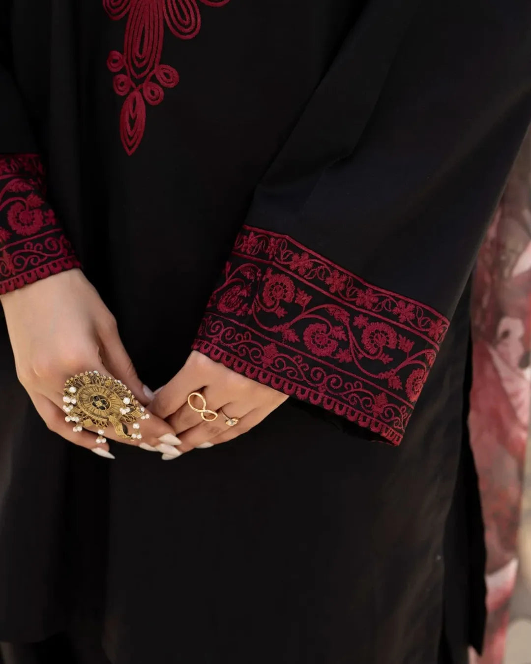 MAH-E-NOOR EMBROIDERED 3PC